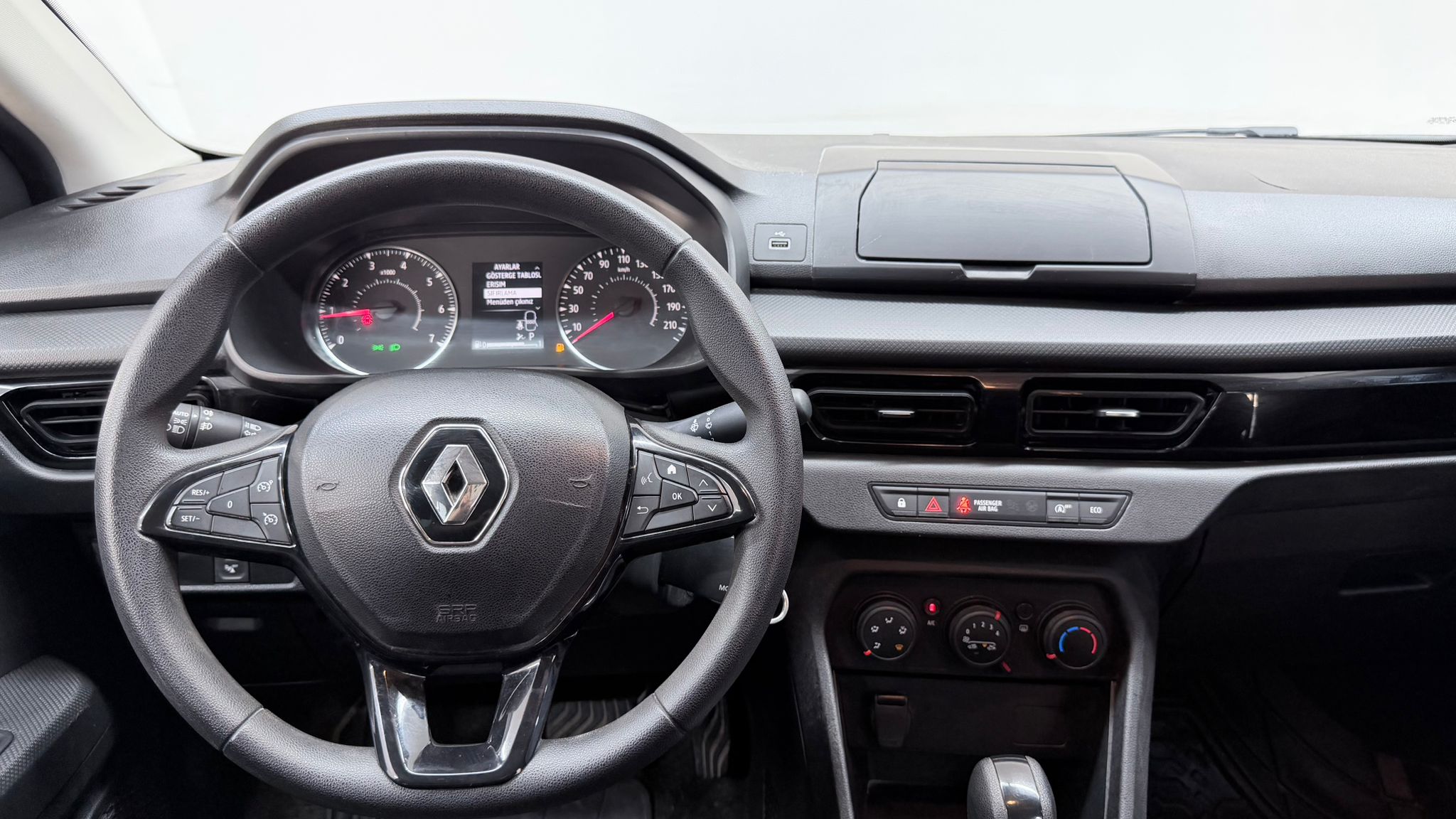 RENAULT TALIANT 18